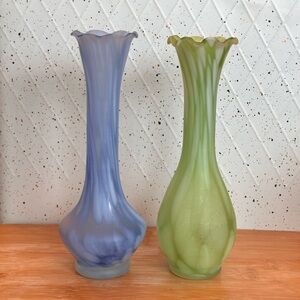 UNIQUE (READ DESC) Vintage Pair Frosted Glass Bud Vases - Blue Vase & Green Vase